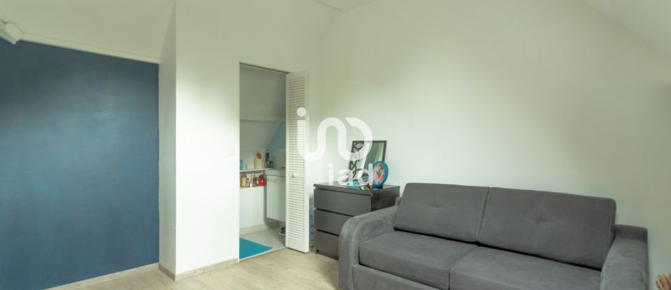Maison 8 pièces de 220 m² à Vaux-sur-Seine (78740)