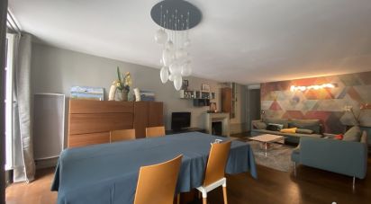Apartment 4 rooms of 109 m² in La Rochelle (17000)