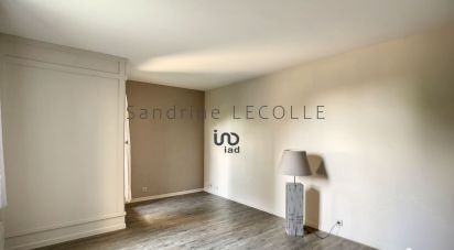 Apartment 2 rooms of 44 m² in Saint-Thibault-des-Vignes (77400)