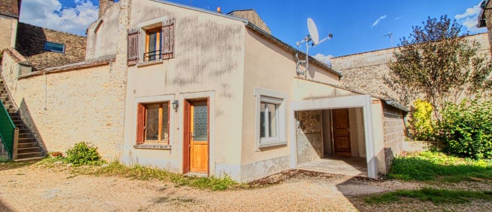 House 2 rooms of 55 m² in Le Malesherbois (45330)