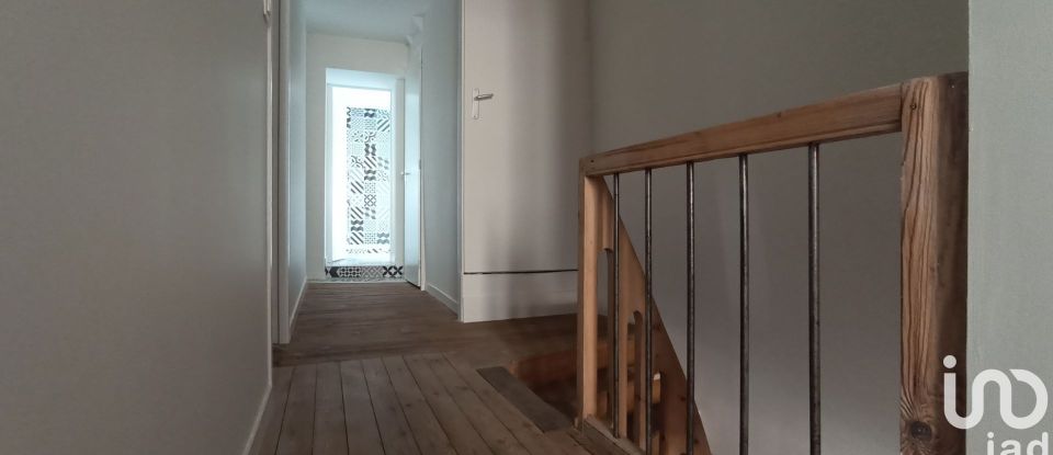 House 4 rooms of 67 m² in Thouars (79100)