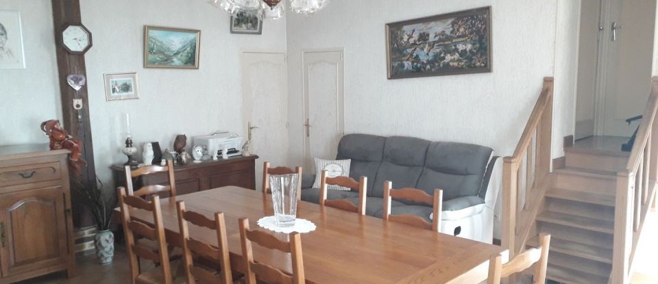 House 4 rooms of 85 m² in Luigny (28480)