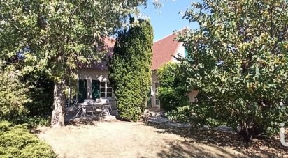 House 7 rooms of 157 m² in Châteauroux (36000)