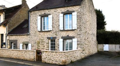 House 4 rooms of 72 m² in TOURLAVILLE (50110)