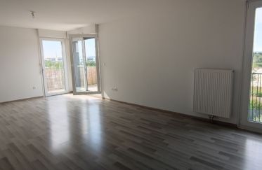 Apartment 3 rooms of 70 m² in Bezannes (51430)