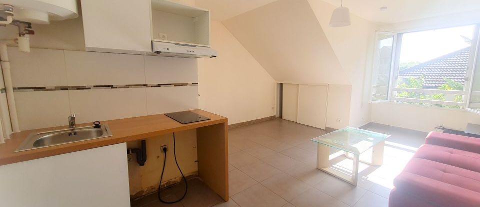 Appartement 1 pièce de 21 m² à - (91000)