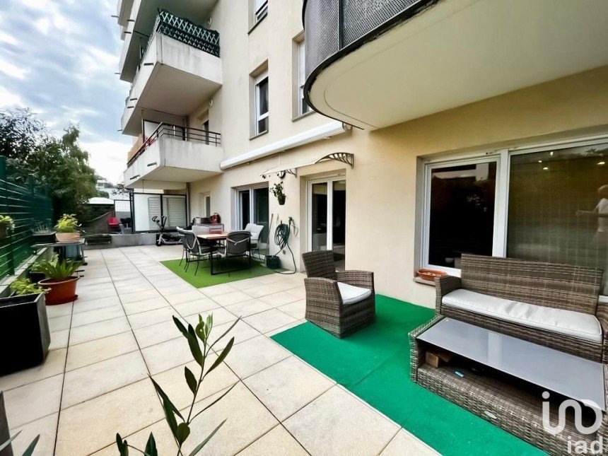 Apartment 3 rooms of 85 m² in Annemasse (74100)