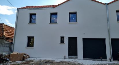 House 5 rooms of 123 m² in Rezé (44400)