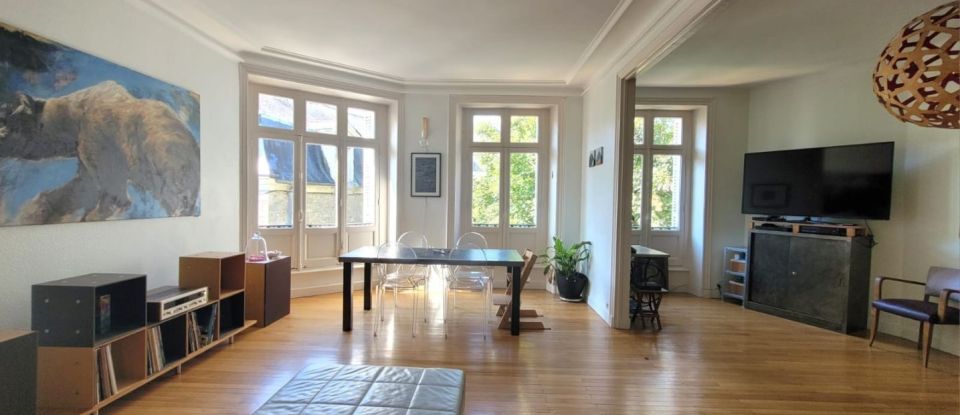 Appartement 5 pièces de 151 m² à Vannes (56000)