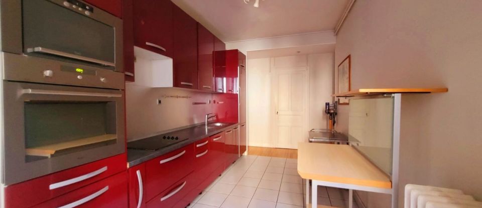 Apartment 5 rooms of 151 m² in Vannes (56000)