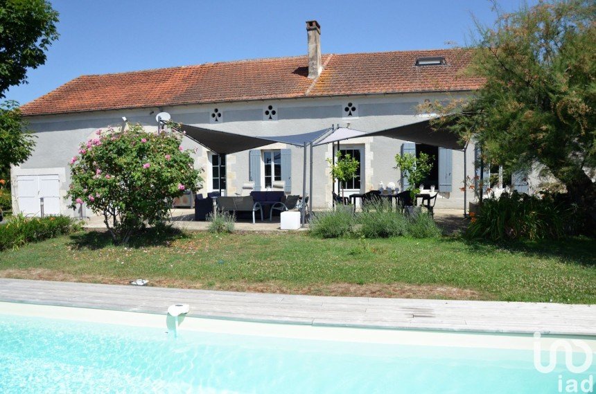 House 5 rooms of 160 m² in Saint-Martin-de-Gurson (24610)