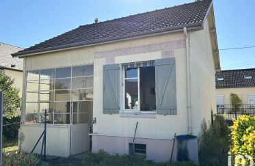 House 4 rooms of 45 m² in Soissons (02200)