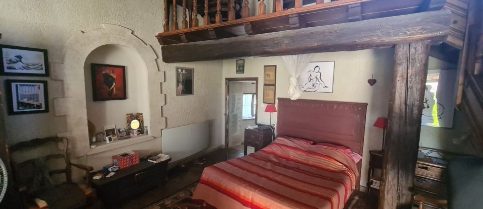 House 7 rooms of 213 m² in Saint-Mamert-du-Gard (30730)
