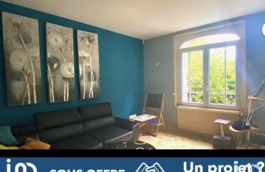 House 7 rooms of 143 m² in Manneville-la-Goupil (76110)
