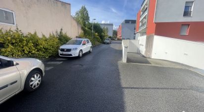 Parking of 13 m² in Saint-Sébastien-sur-Loire (44230)