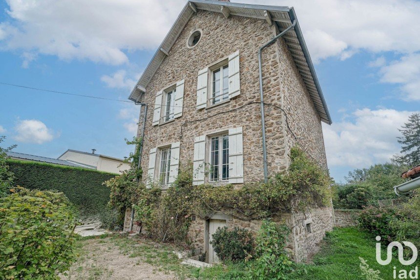 Maison 5 pièces de 135 m² à Lizy-sur-Ourcq (77440)