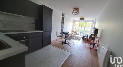 Apartment 3 rooms of 72 m² in Reims (51100)