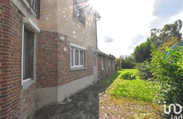 House 8 rooms of 156 m² in Moreuil (80110)