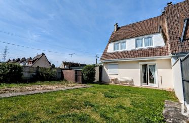 House 4 rooms of 95 m² in Longuenesse (62219)