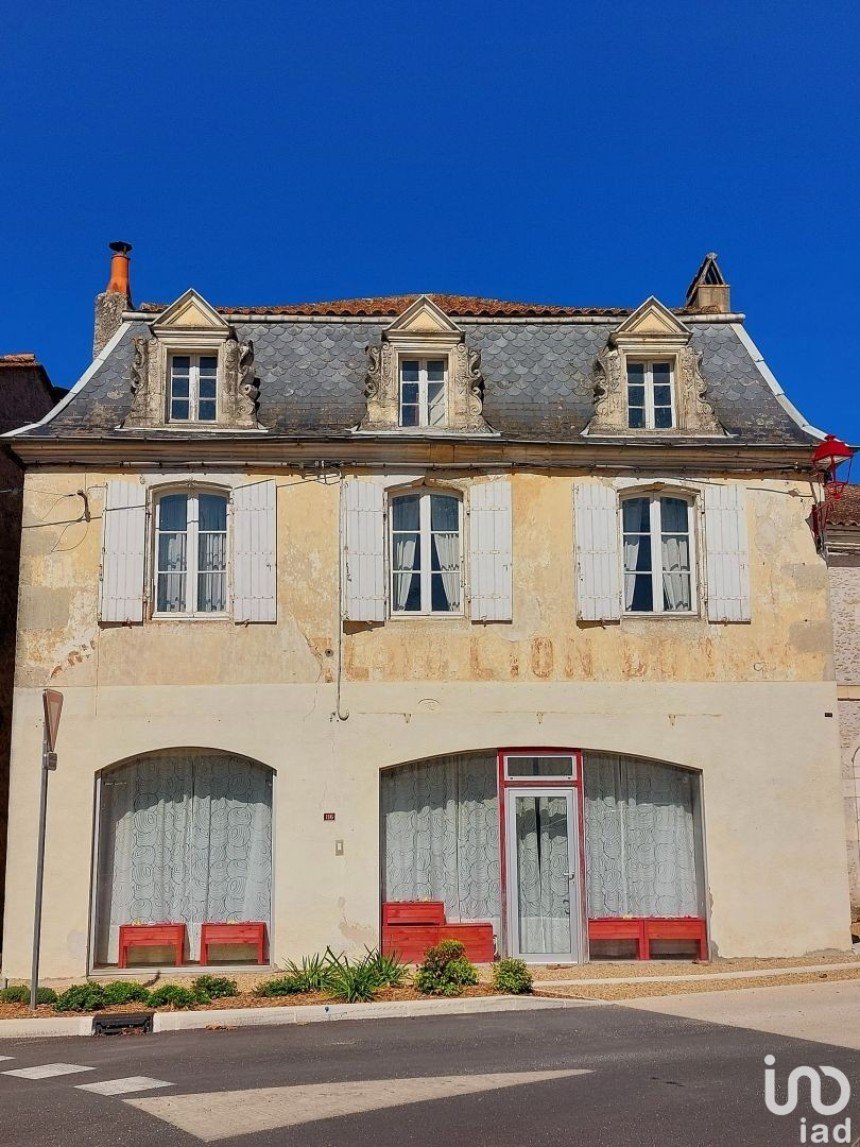 House 4 rooms of 273 m² in Saint-Méard-de-Gurçon (24610)