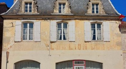 Maison 4 pièces de 273 m² à Saint-Méard-de-Gurçon (24610)