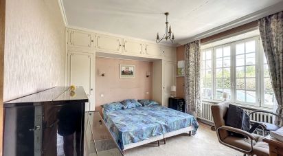 House 5 rooms of 212 m² in Saint-Lormel (22130)