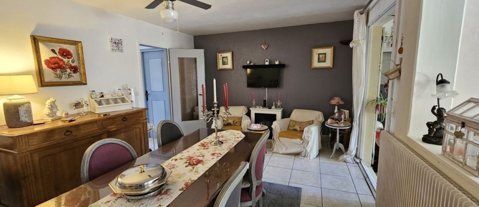 House 4 rooms of 82 m² in Gond-Pontouvre (16160)