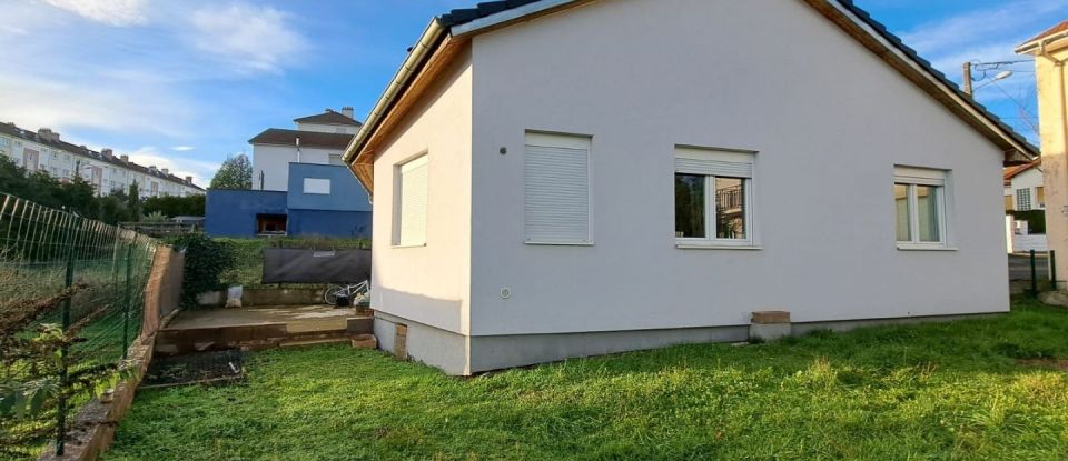 Maison 9 pièces de 190 m² à Creutzwald (57150)