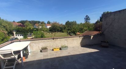 House 7 rooms of 141 m² in Montceau-les-Mines (71300)