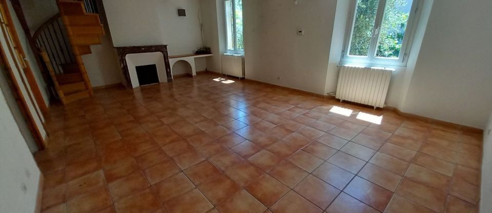 House 7 rooms of 130 m² in Toulon (83100)