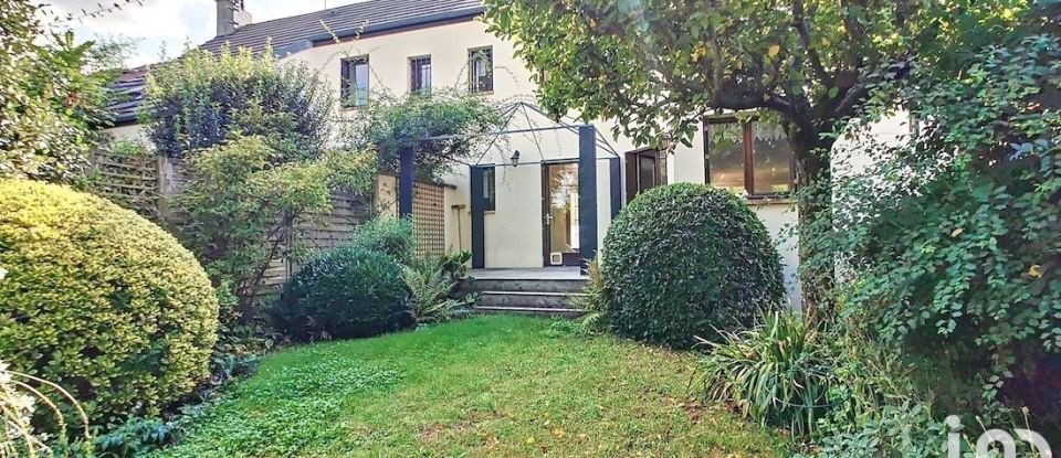 Maison 5 pièces de 137 m² à Bry-sur-Marne (94360)
