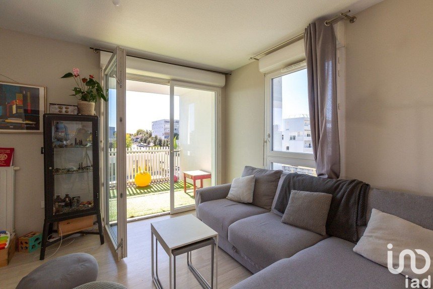 Apartment 4 rooms of 81 m² in Lormont (33310)