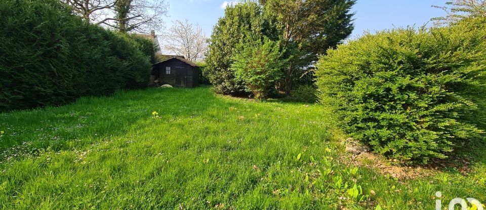 Land of 780 m² in Torfou (91730)