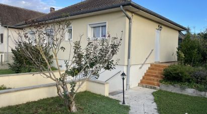 House 7 rooms of 108 m² in Saint-Just-Sauvage (51260)