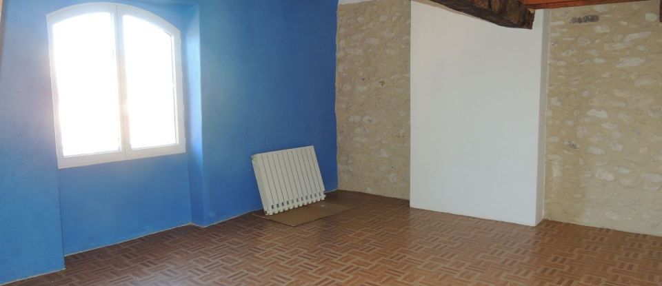 Maison 5 pièces de 112 m² à Saint-Christol (84390)