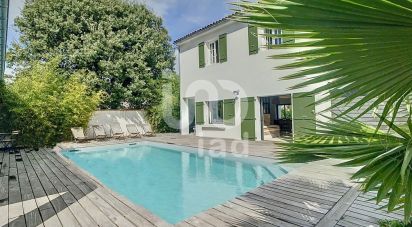 House 9 rooms of 185 m² in La Couarde-sur-Mer (17670)