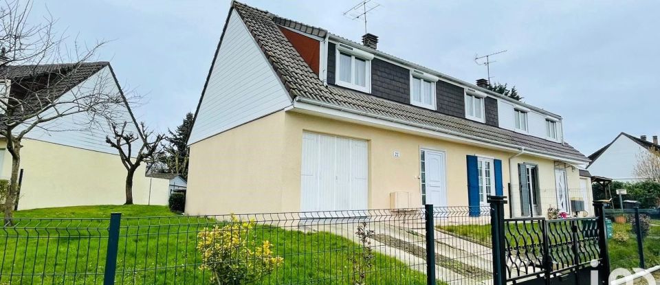 House 6 rooms of 101 m² in Boissy-sous-Saint-Yon (91790)