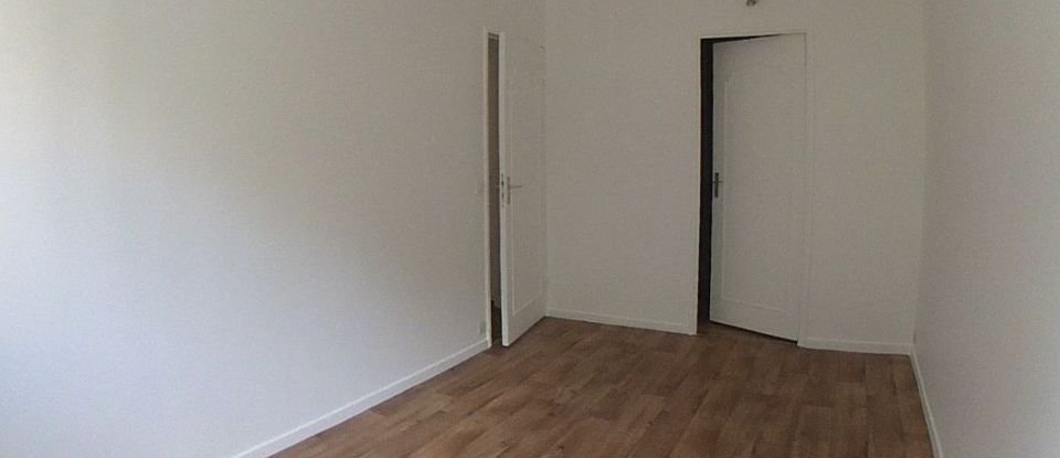 Appartement 3 pièces de 67 m² à - (91000)