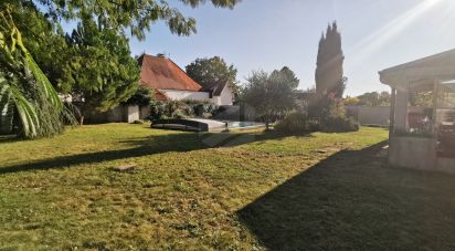 House 7 rooms of 185 m² in Esbarres (21170)