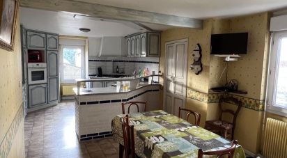House 6 rooms of 267 m² in Parthenay (79200)