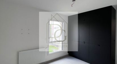 Appartement 4 pièces de 92 m² à Montélimar (26200)