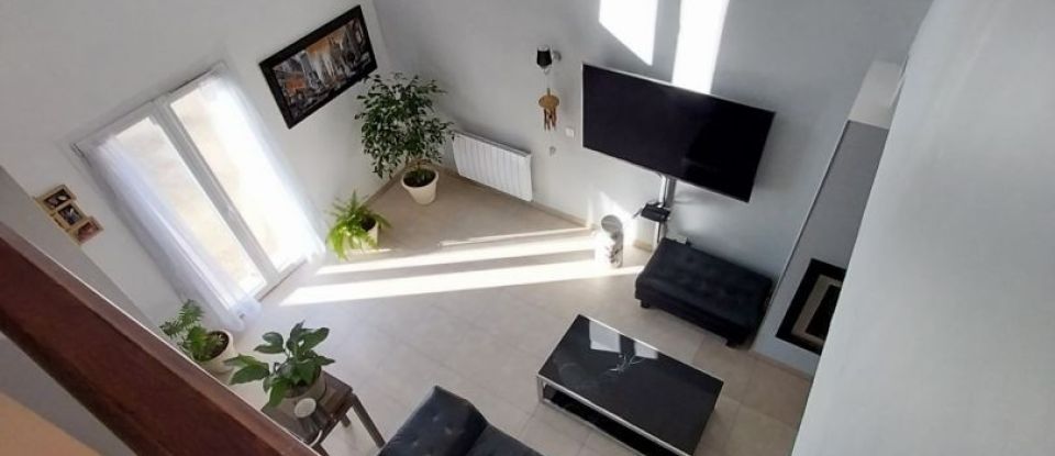 House 6 rooms of 150 m² in Lizy-sur-Ourcq (77440)