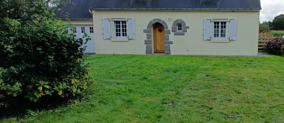 House 5 rooms of 113 m² in Ploubezre (22300)