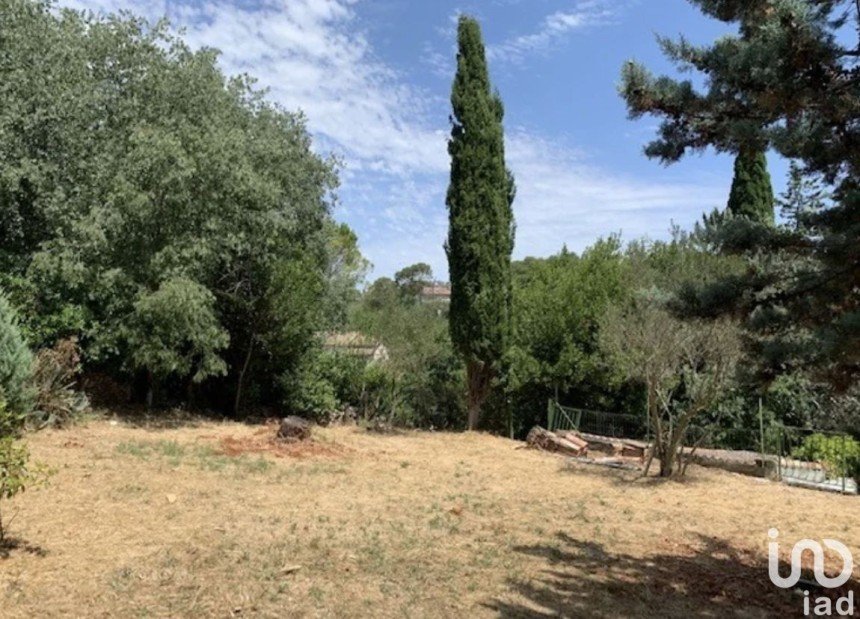 Terrain de 257 m² à Nîmes (30000)