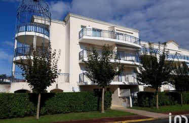 Apartment 2 rooms of 42 m² in Vaux-sur-Mer (17640)