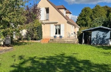 House 5 rooms of 105 m² in Montévrain (77144)