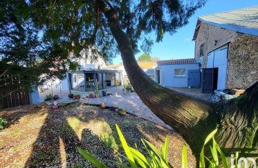 House 5 rooms of 134 m² in La Mothe-Achard (85150)