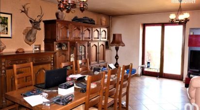 House 11 rooms of 260 m² in Lain (89560)