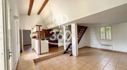 House 4 rooms of 89 m² in Bormes-les-Mimosas (83230)