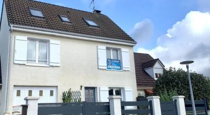 House 6 rooms of 110 m² in Itteville (91760)
